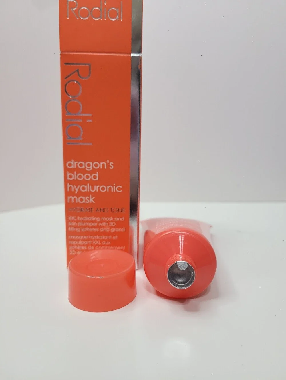 Rodial Coral Red Dragon's Blood Hyaluronic Mask